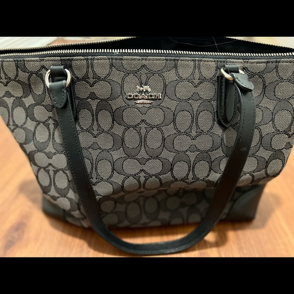 Coach Handbags - COACH small tote